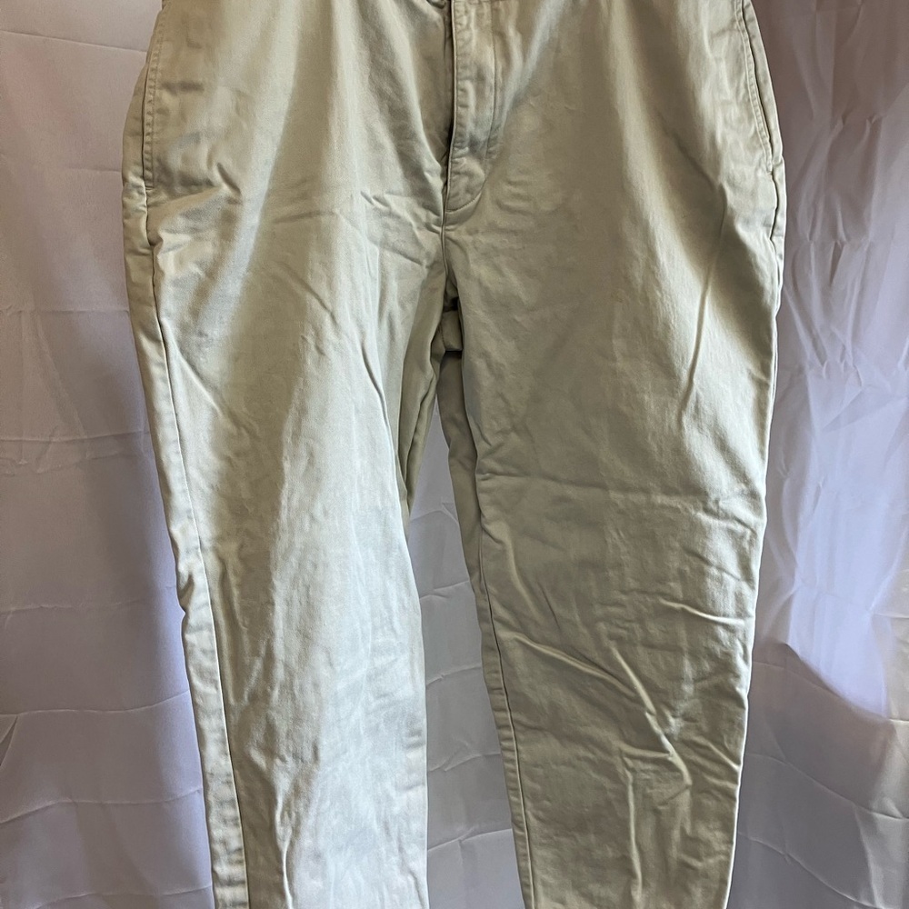 L.L. Bean Tan Chinos Versatile Cotton Blend